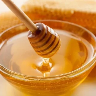 What advantages does capers honey have?